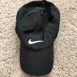 Nike black hat